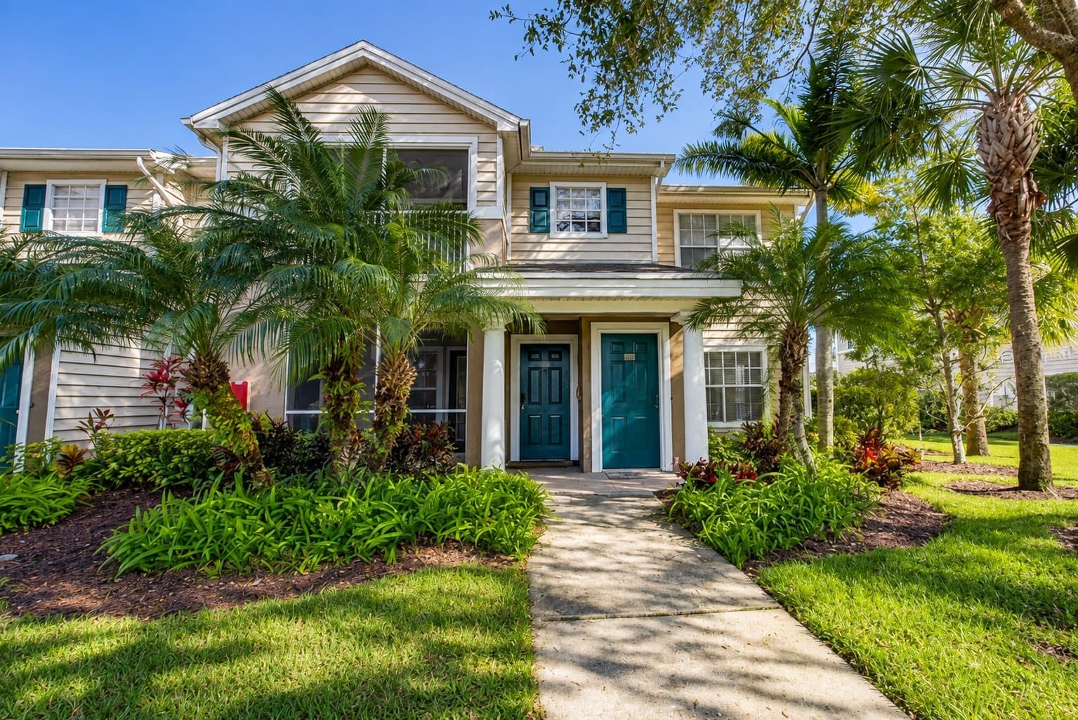 Lakewood Ranch Condo: 8917 Manor Loop