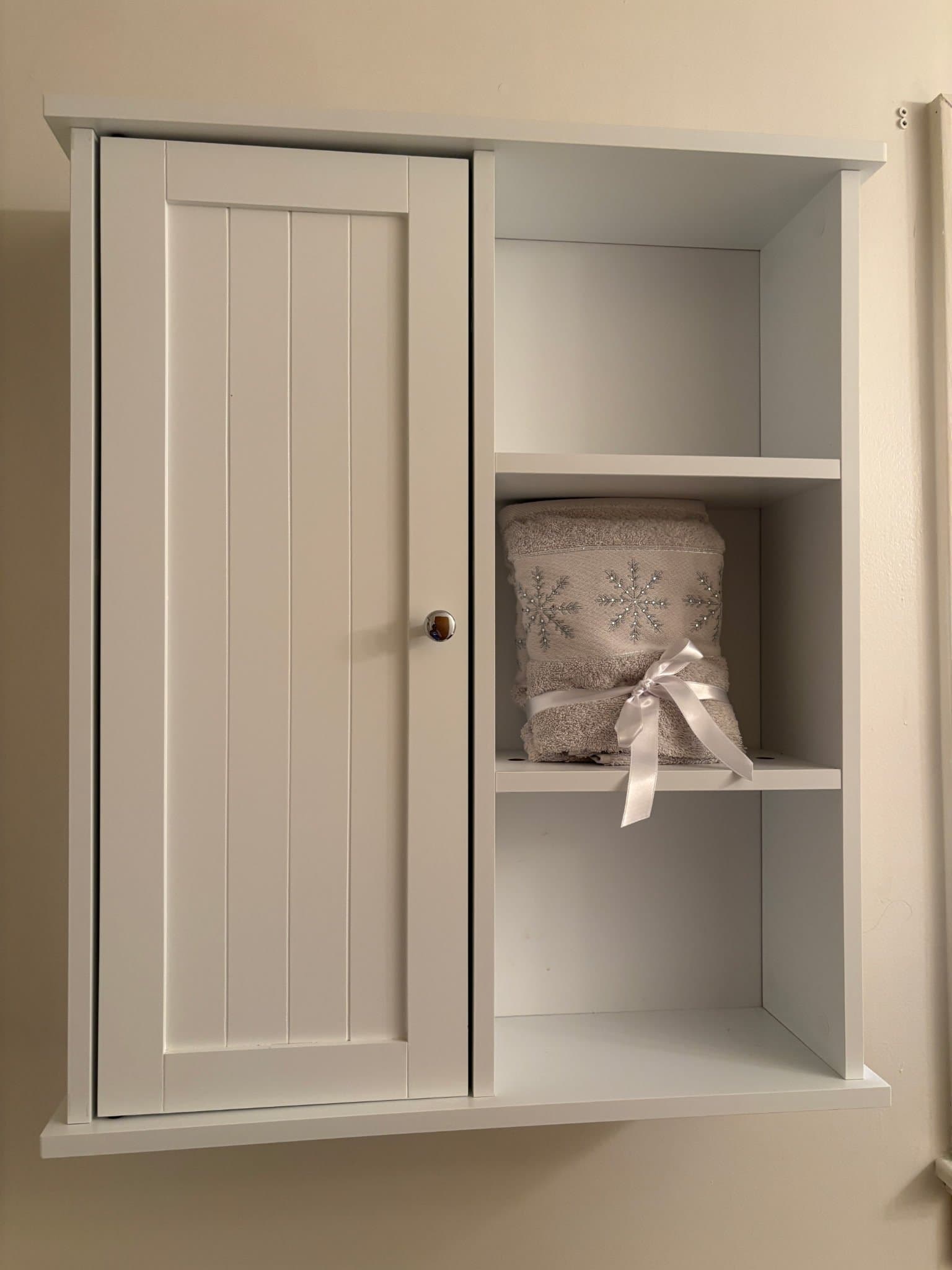 Lansing Single Room: 3705 Burchfield