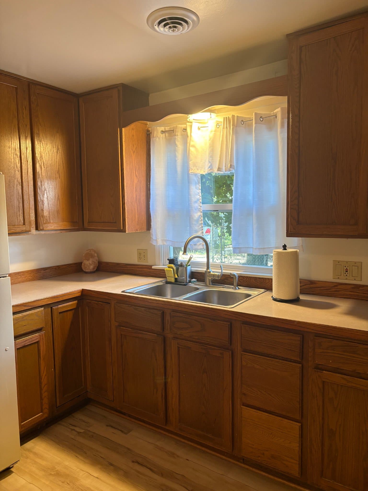 Lansing Single Room: 3705 Burchfield