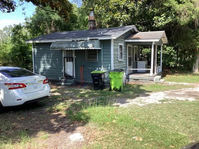 New Bern House: 2000 Aycock Ave