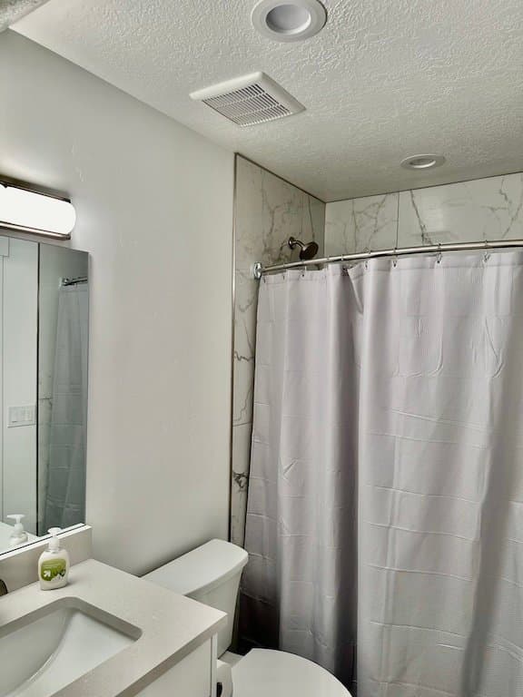 West Jordan House: 2926 West 9000 South