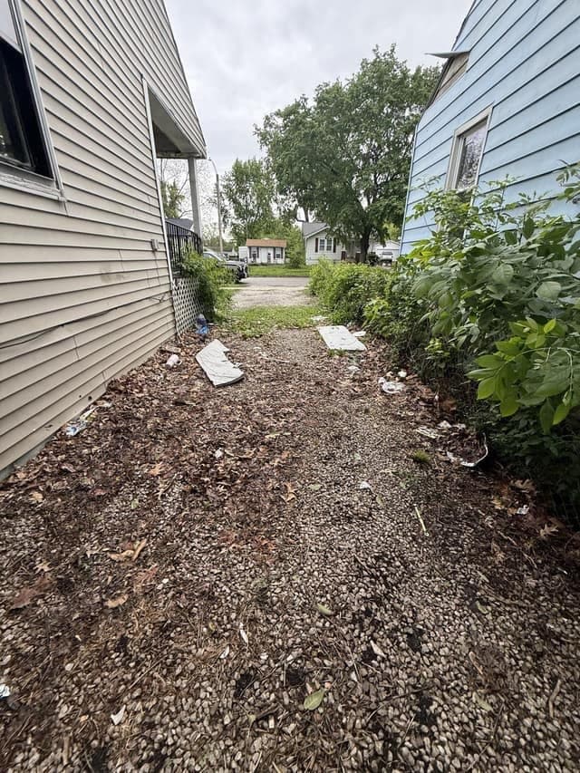 Decatur House: 1303 E Whitmer St