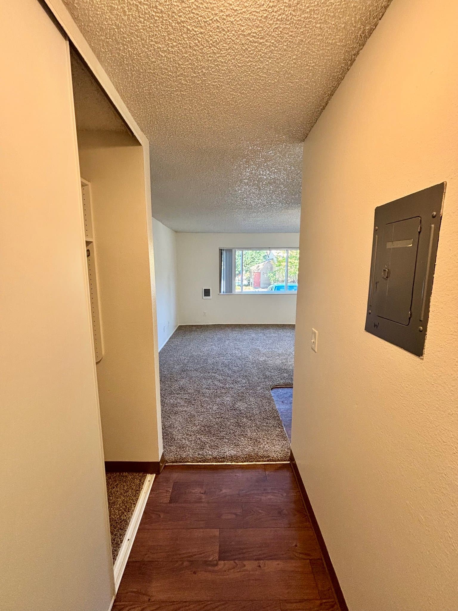 Beaverton Apartment: 3950 SW 102nd Ave
