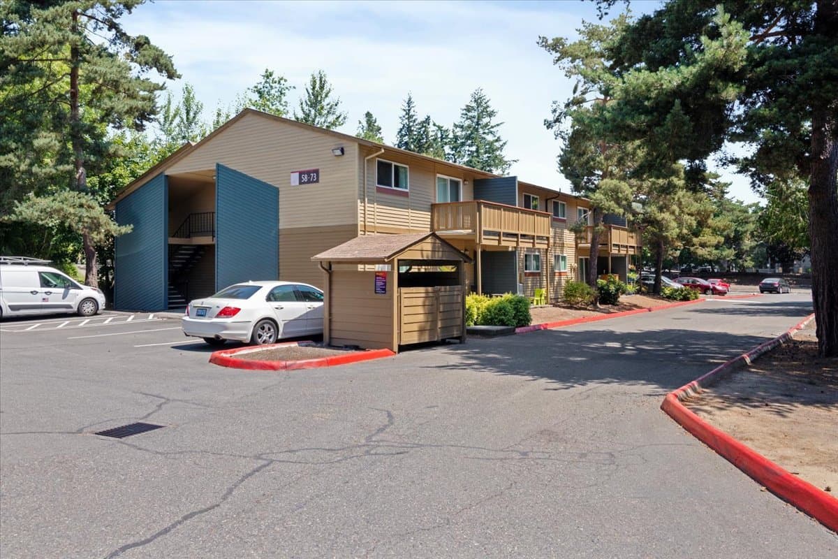 Beaverton Apartment: 3950 SW 102nd Ave