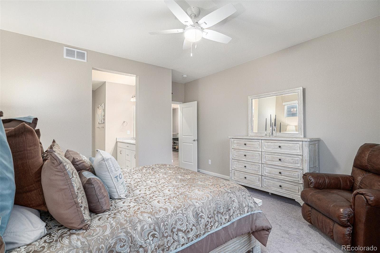 Castlerock House: 1170 McMurdo Cir