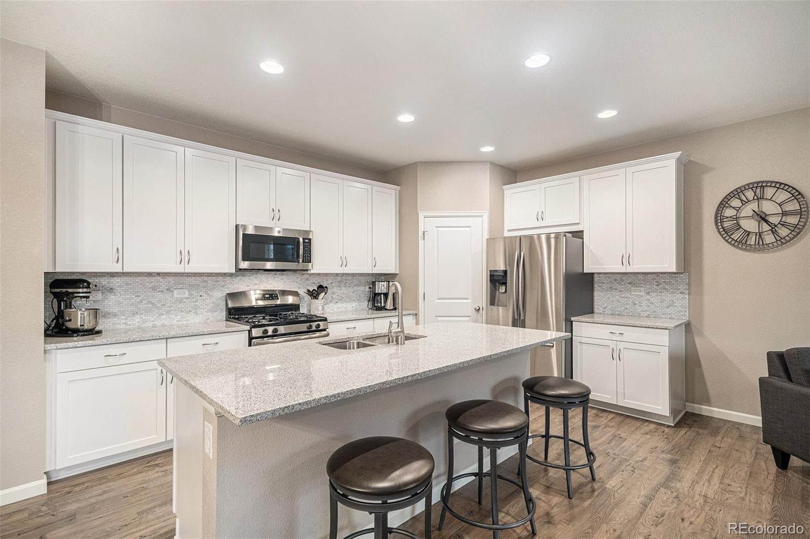 Castlerock House: 1170 McMurdo Cir
