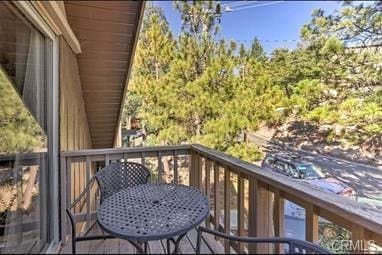 Lake Arrowhead House: 27290 Matterhorn Dr