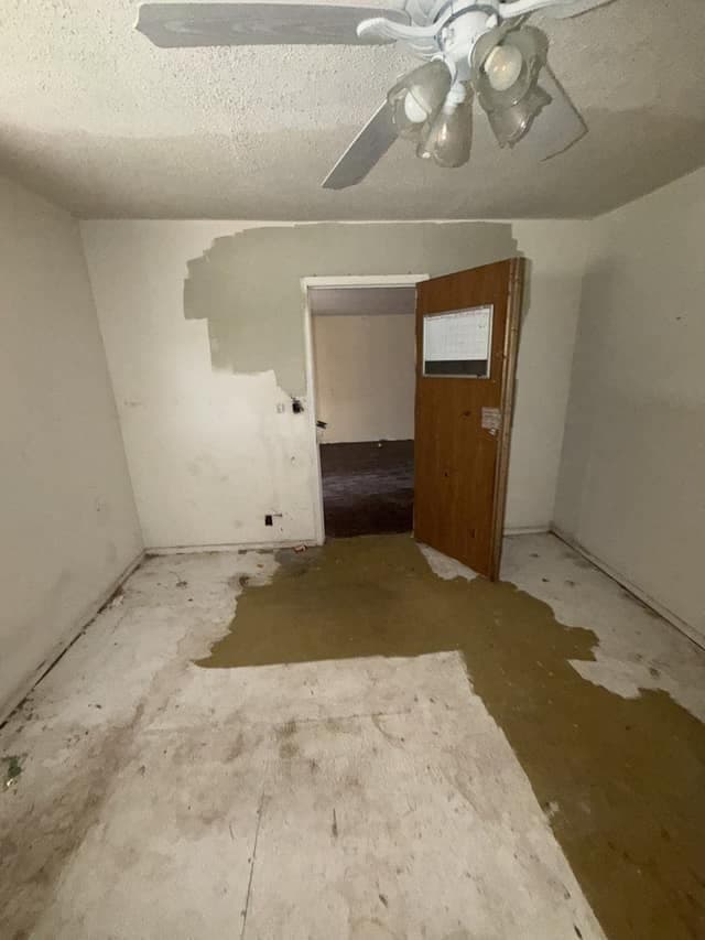 Alton House: 3024 Glenwood Ave