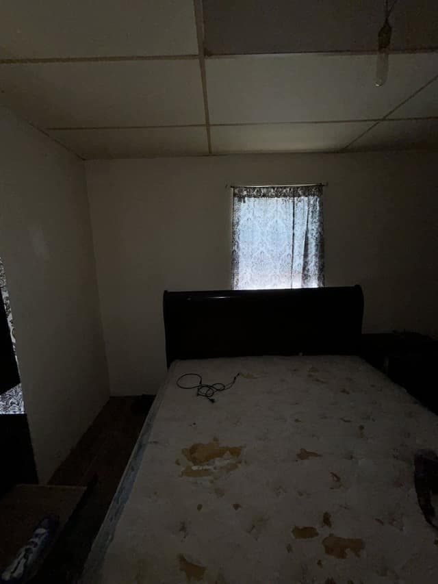 East St. Louis House: 5617 Warren Ave