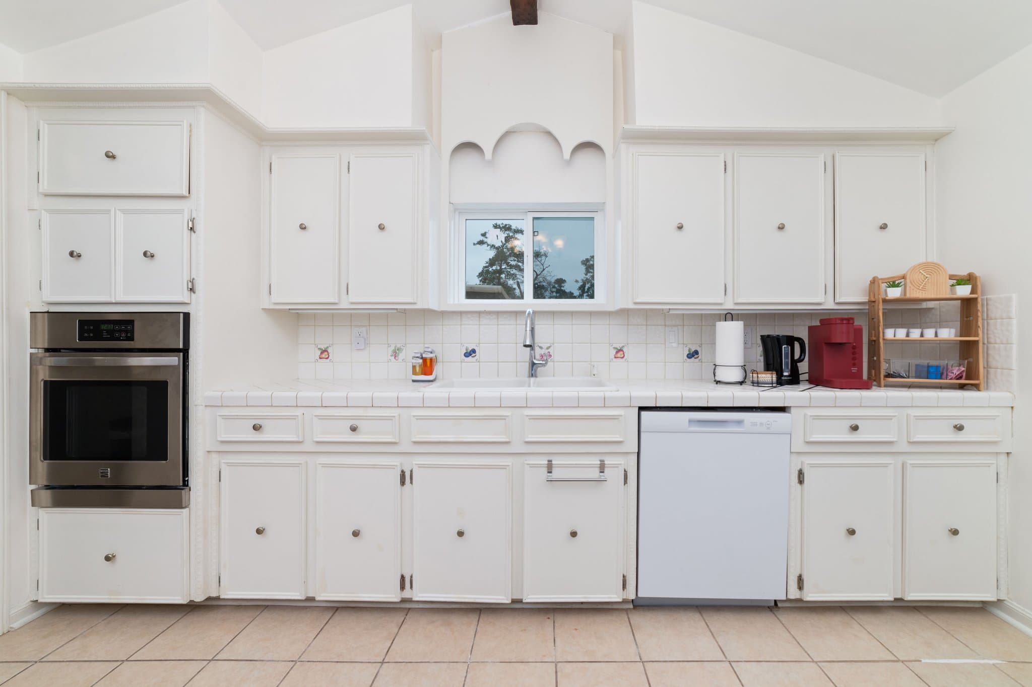 Houston House: 17403 Mossforest Dr