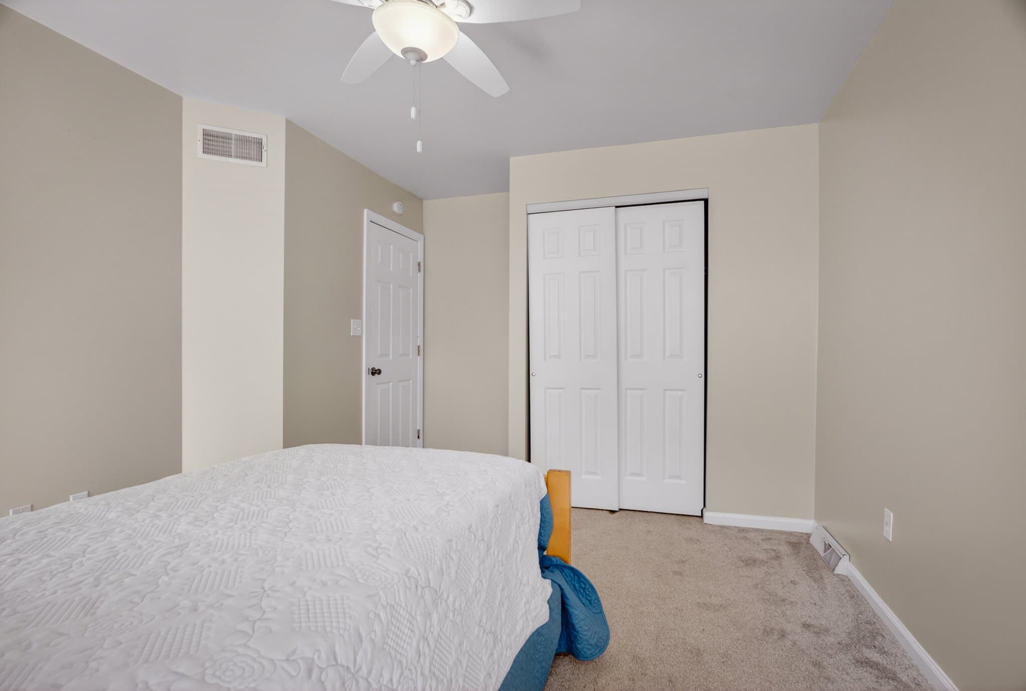 Pittsburgh House: 59 Hartl Ln
