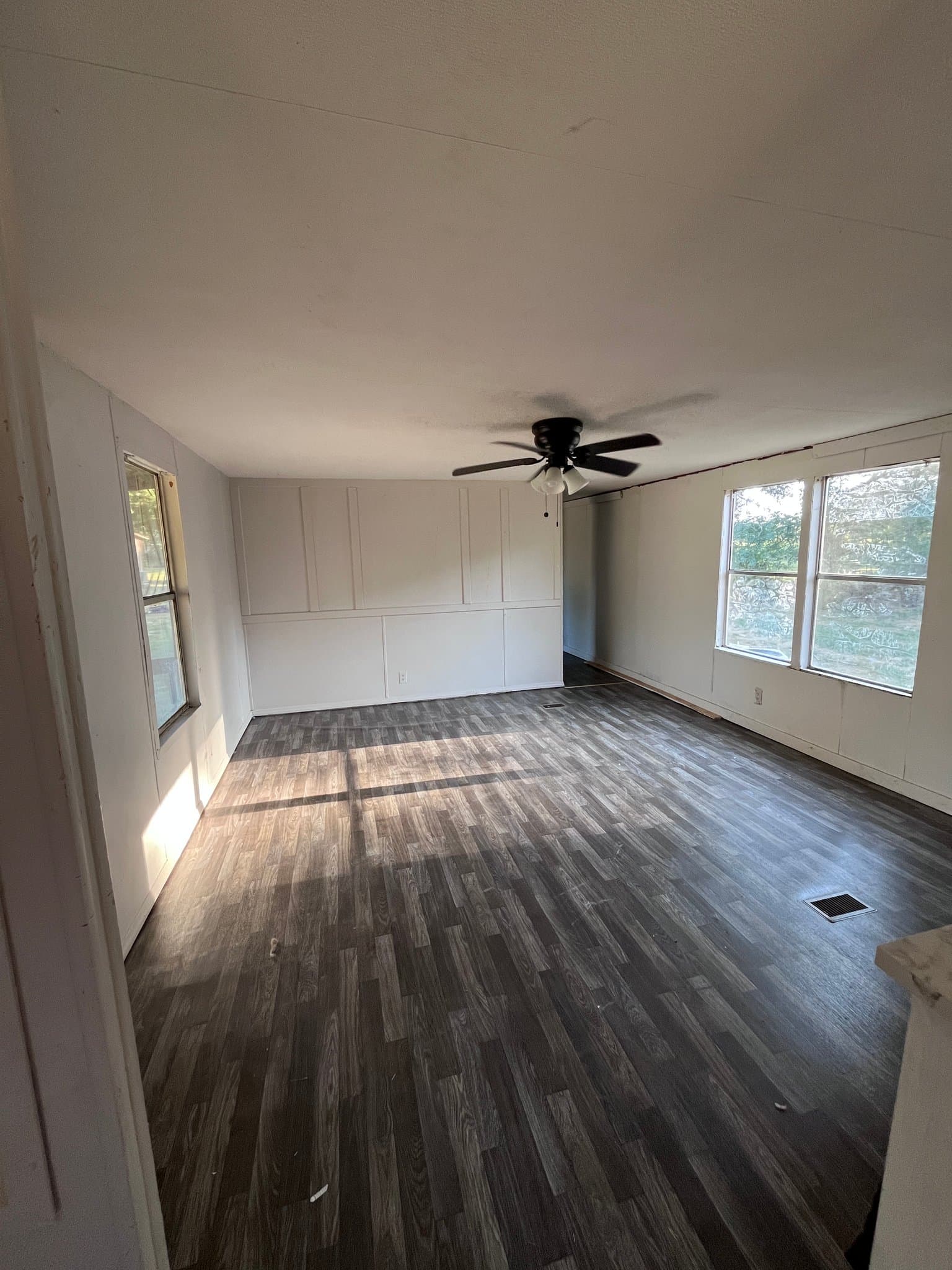 Athens House: 5054 County Road 1503