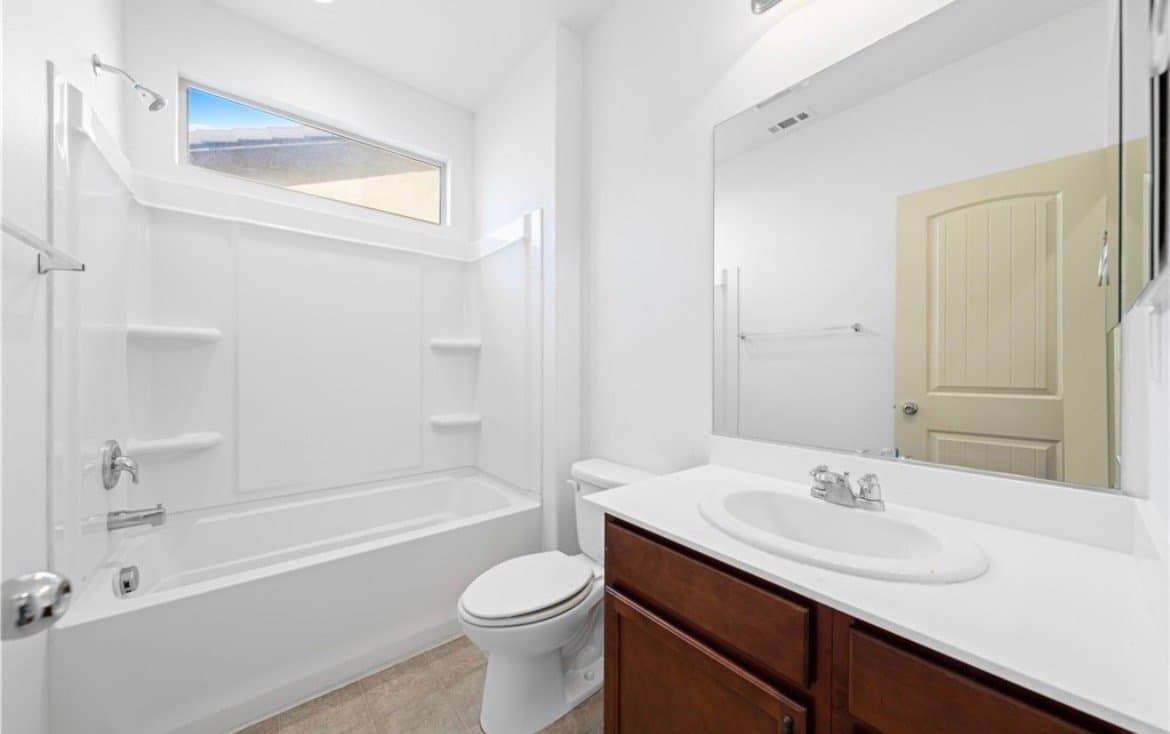 Jurupa valley Single Room: 4790 peston st