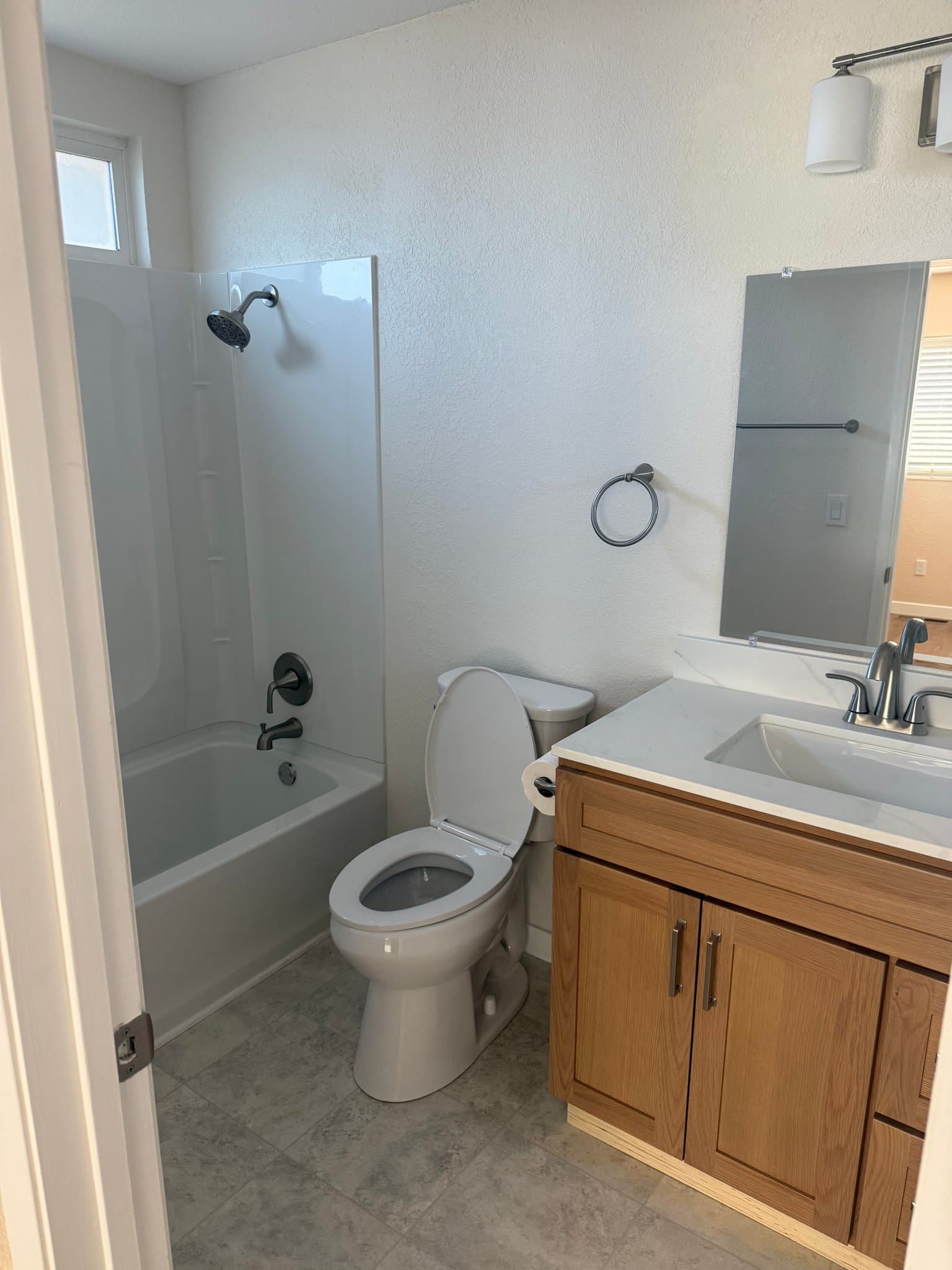 Rohnert Park House: 1315 Gillpepper Ln