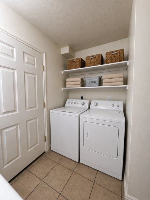 Logan Townhome: 961 N 100 W