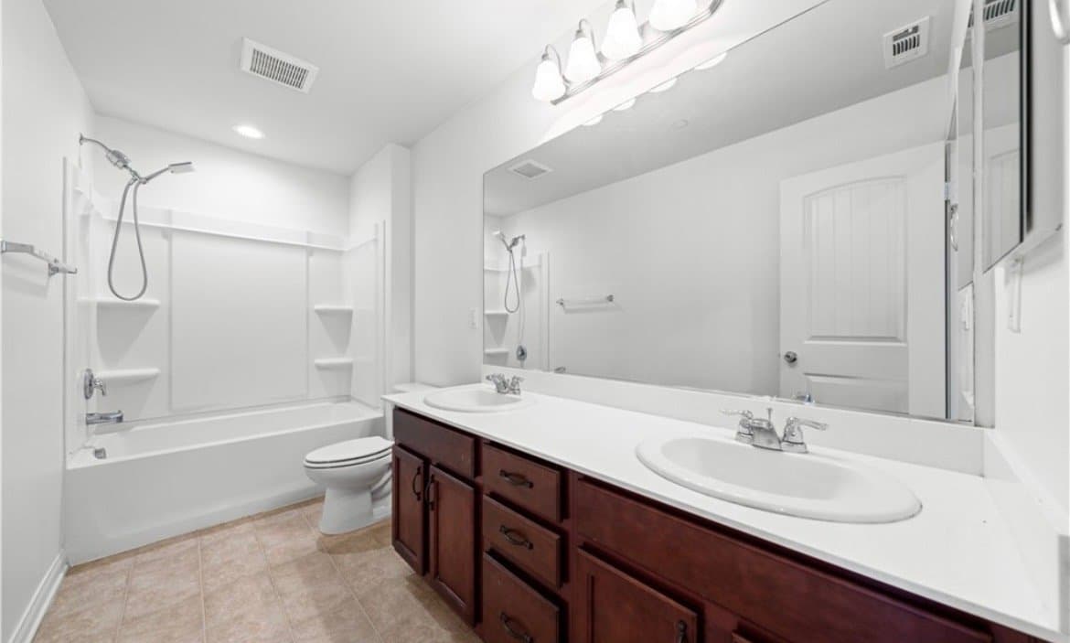 Jurupa valley Single Room: 4790 peston st