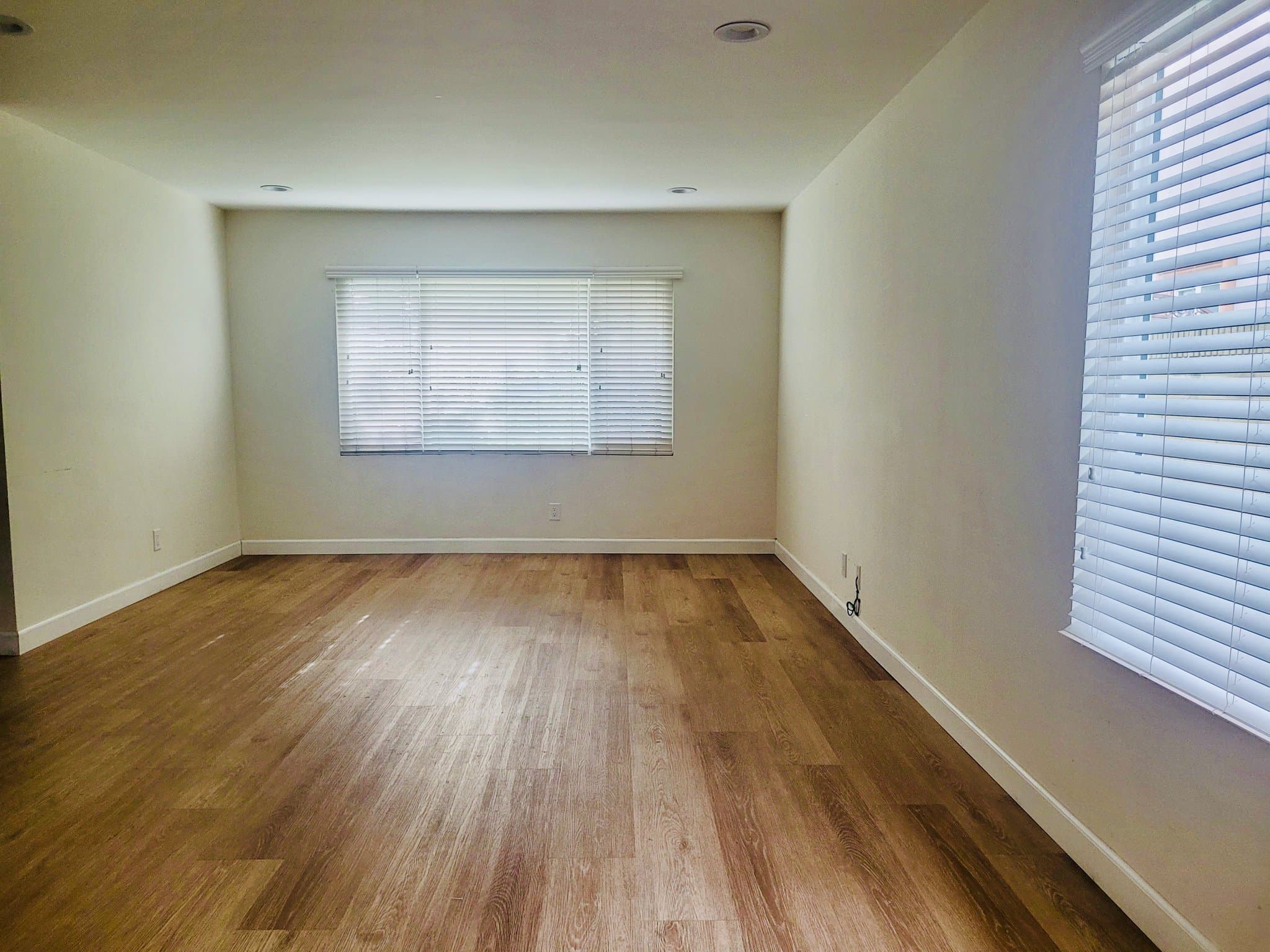Cerritos House: 19718 Mapes Ave