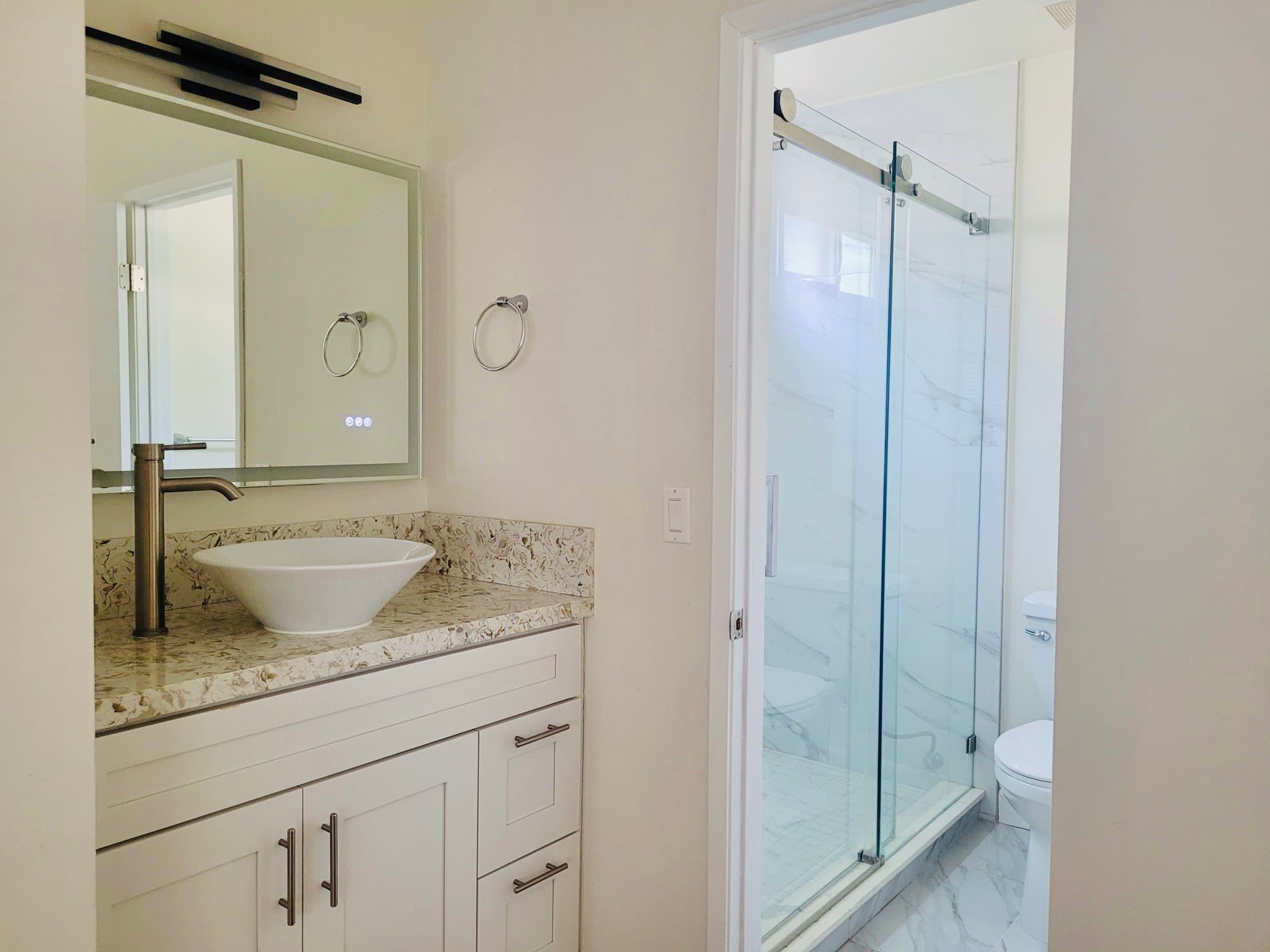 Cerritos House: 19718 Mapes Ave