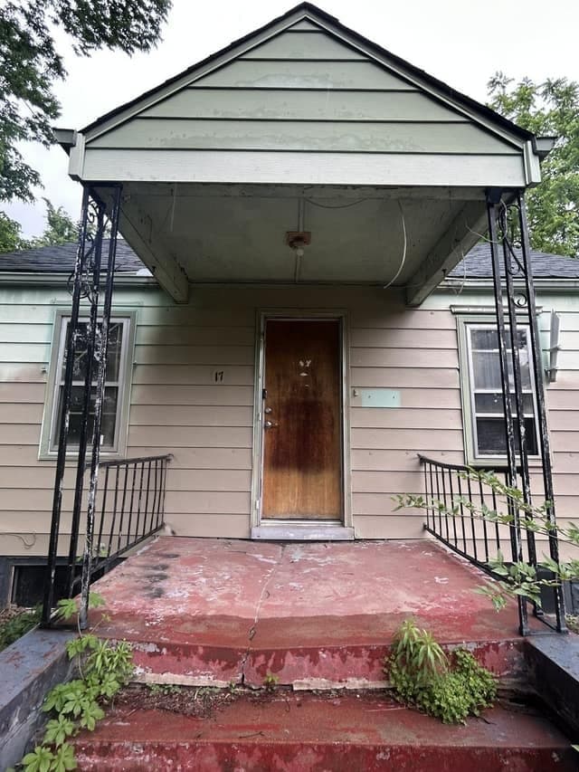 Cahokia House: 17 Cahokia St