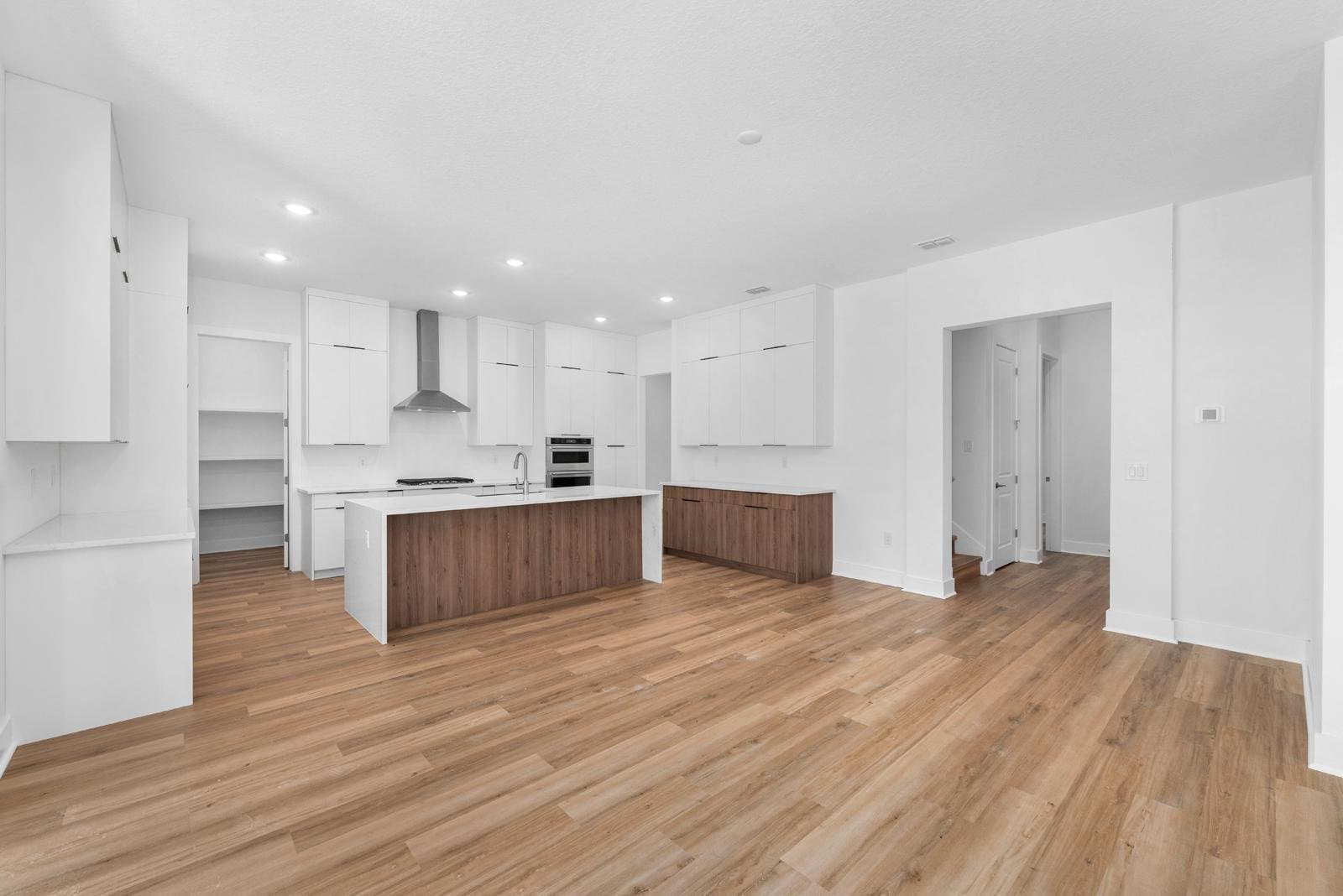 Brooksville House: 6622 Summit View Dr