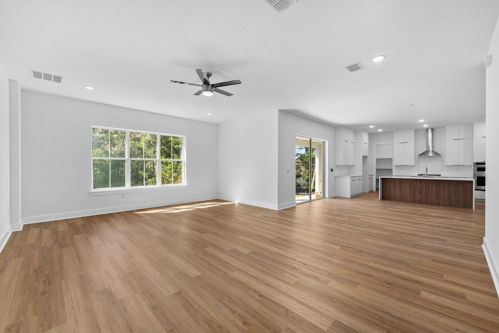 Brooksville House: 6622 Summit View Dr