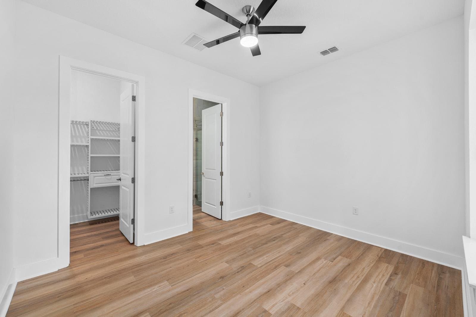 Brooksville House: 6622 Summit View Dr