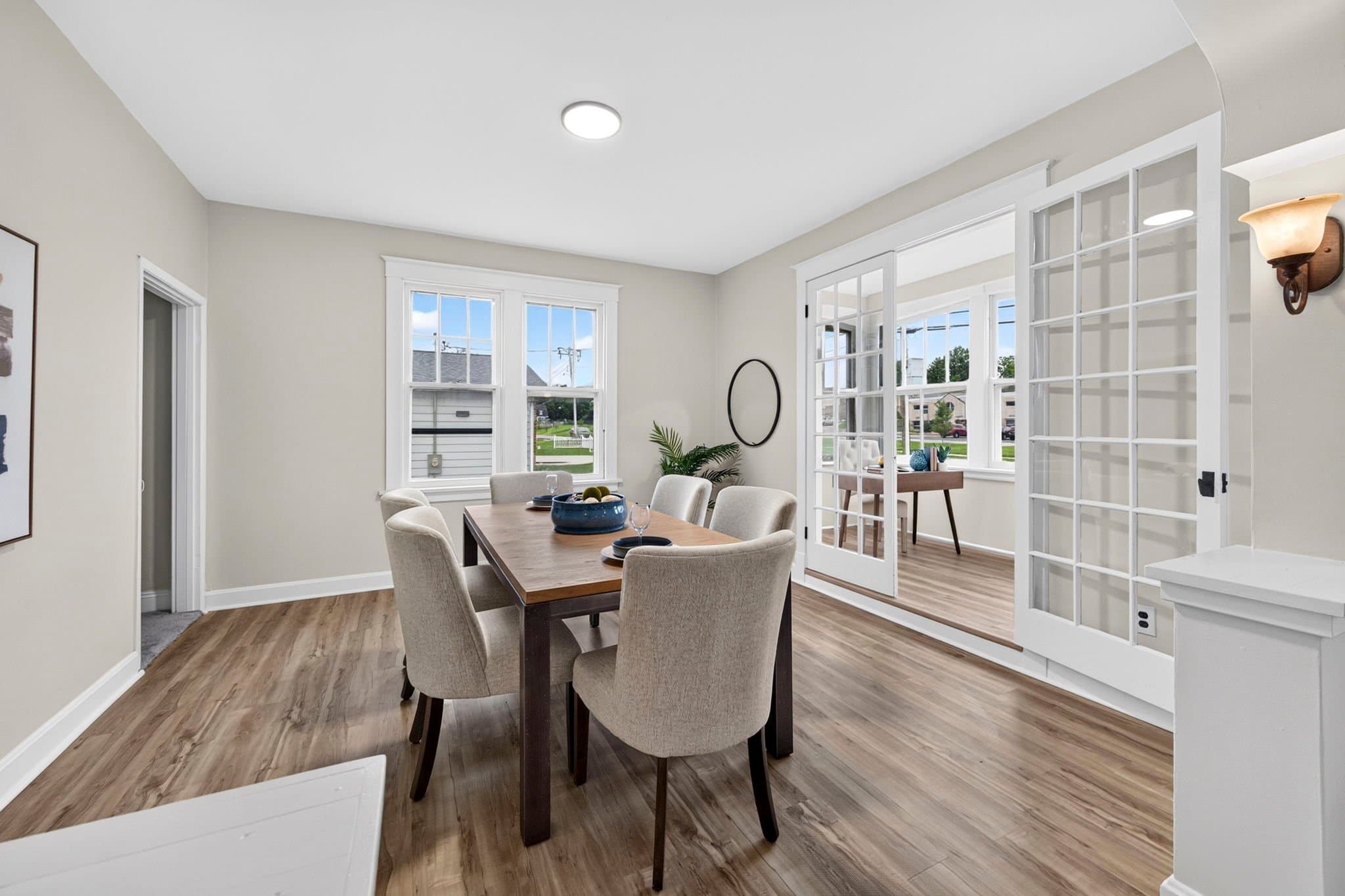Affton House: 8706 Valcour Ave