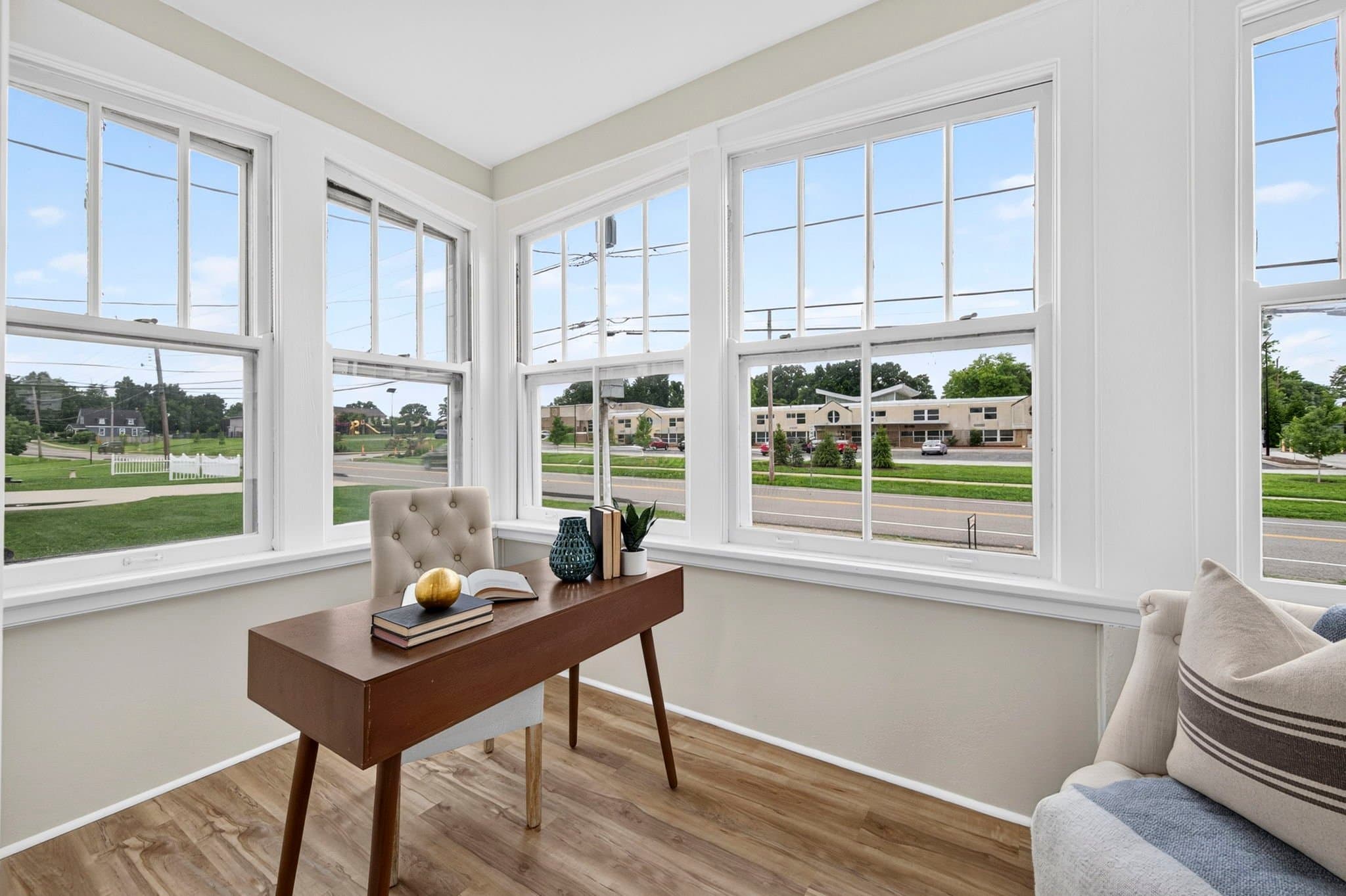 Affton House: 8706 Valcour Ave