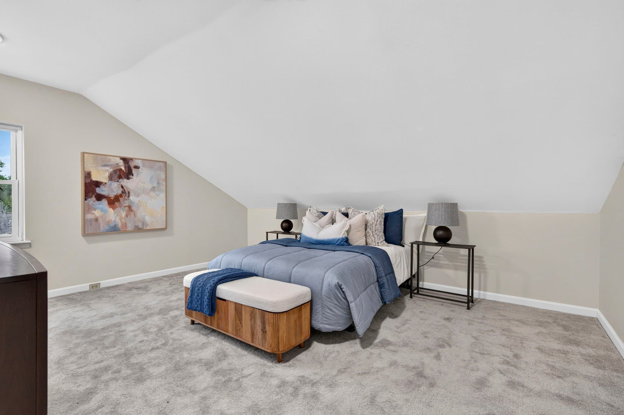 Affton House: 8706 Valcour Ave
