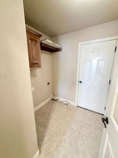 Bentonville House: 1901 SW Ashbury St