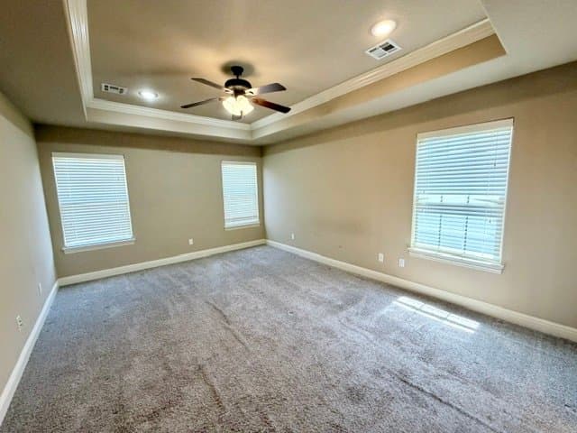 Bentonville House: 1901 SW Ashbury St