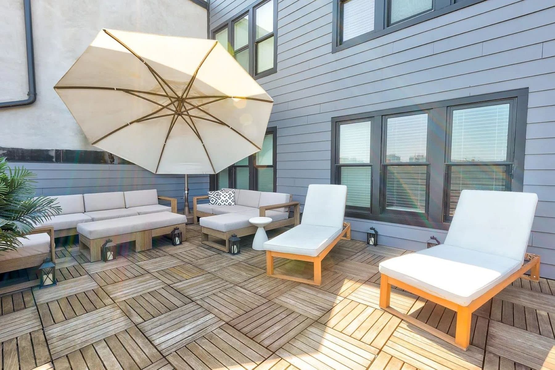 Baltimore Apartment: 1617 Eastern Avenue