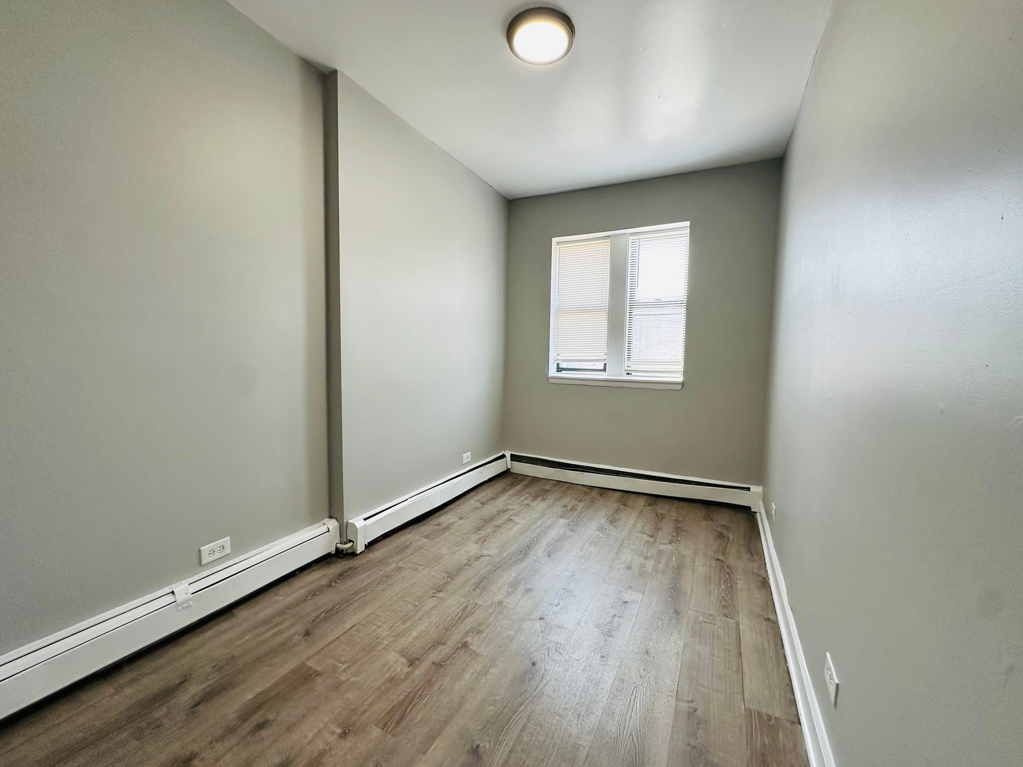 Chicago Apartment: 5645-5657 W Washington Blvd