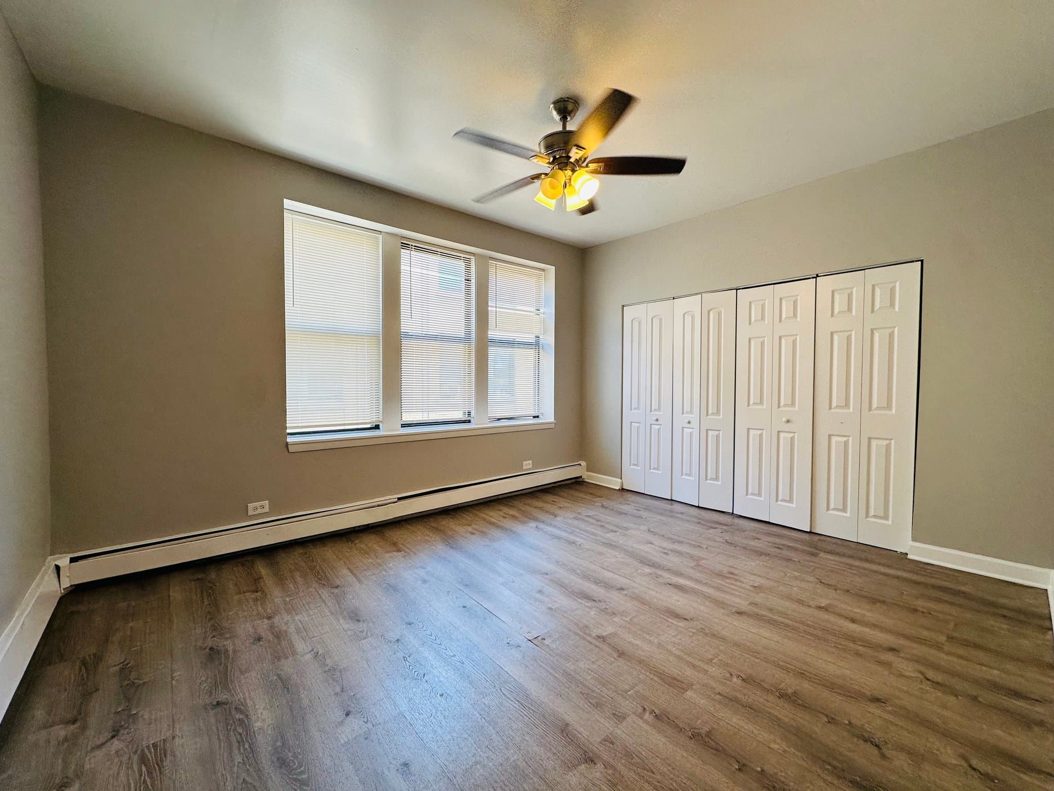 Chicago Apartment: 5645-5657 W Washington Blvd