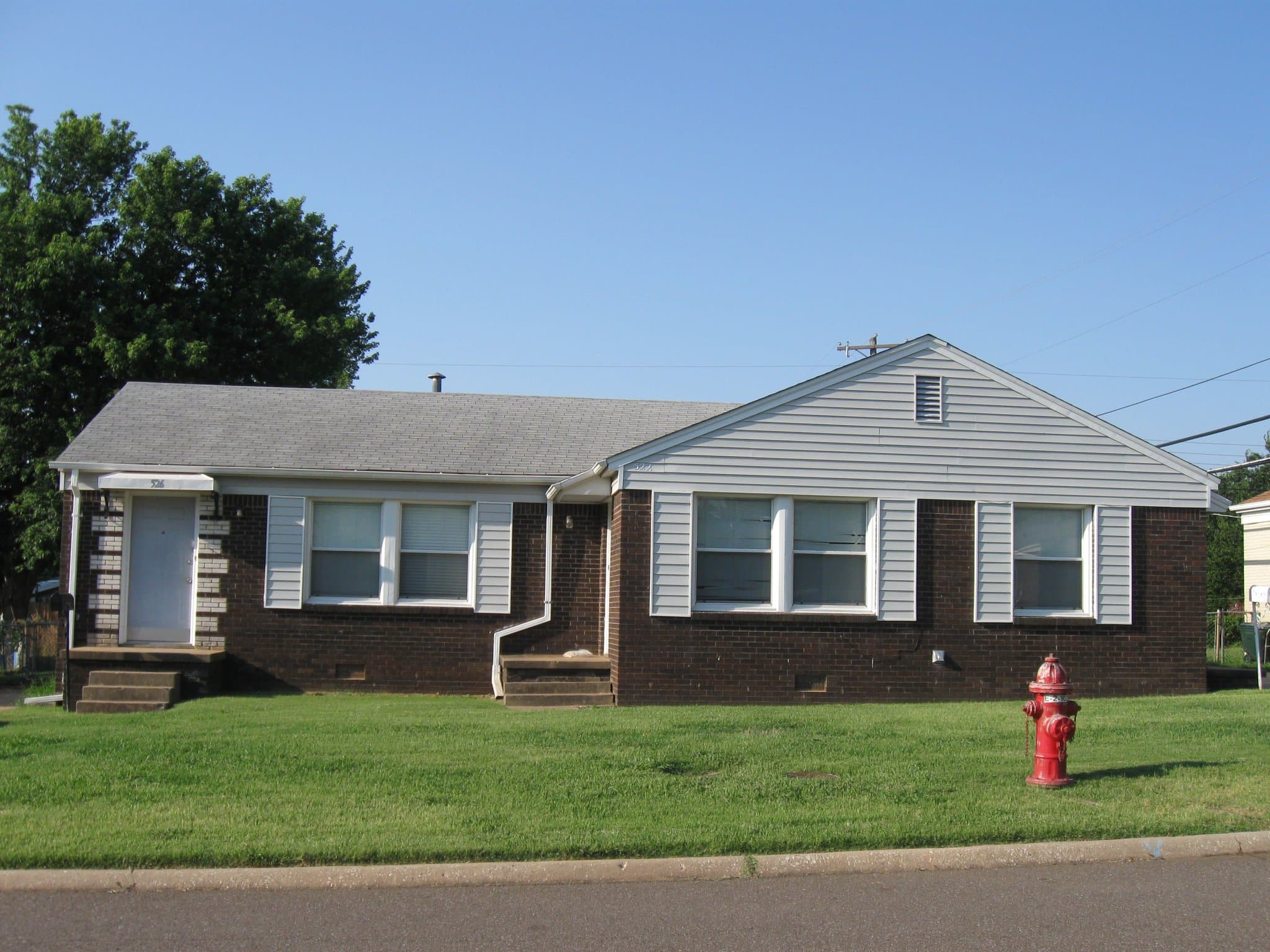 Midwest City Multiplex: 526 E Harmon Dr