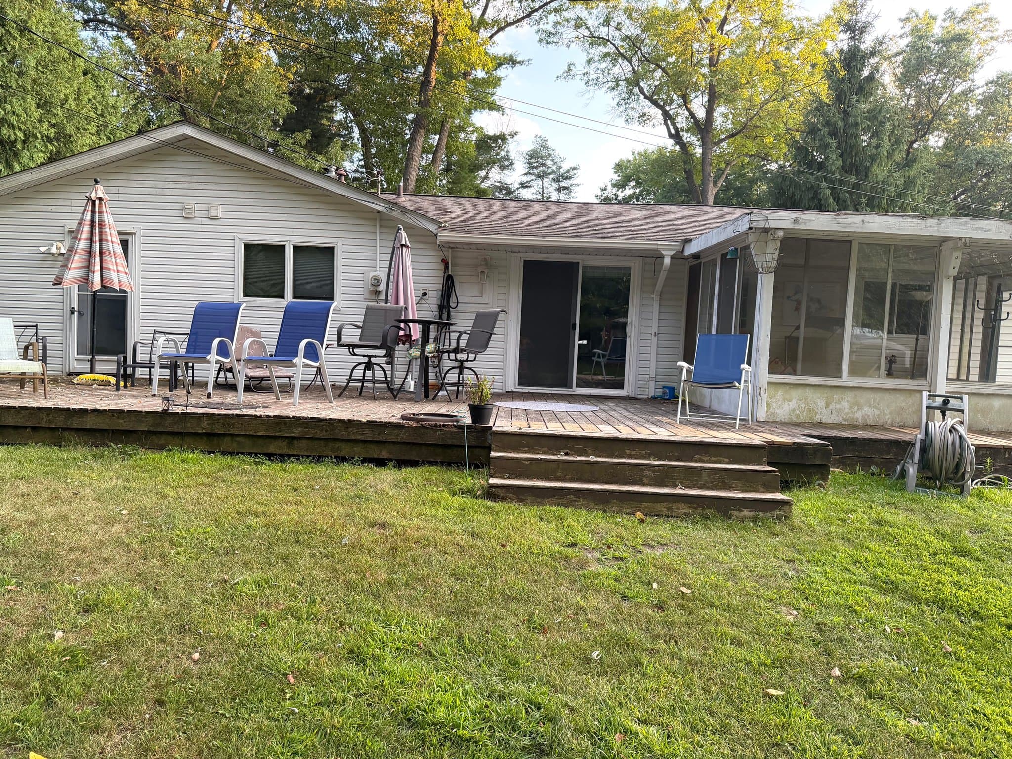 Commerce Township House: 320 Polvadera St