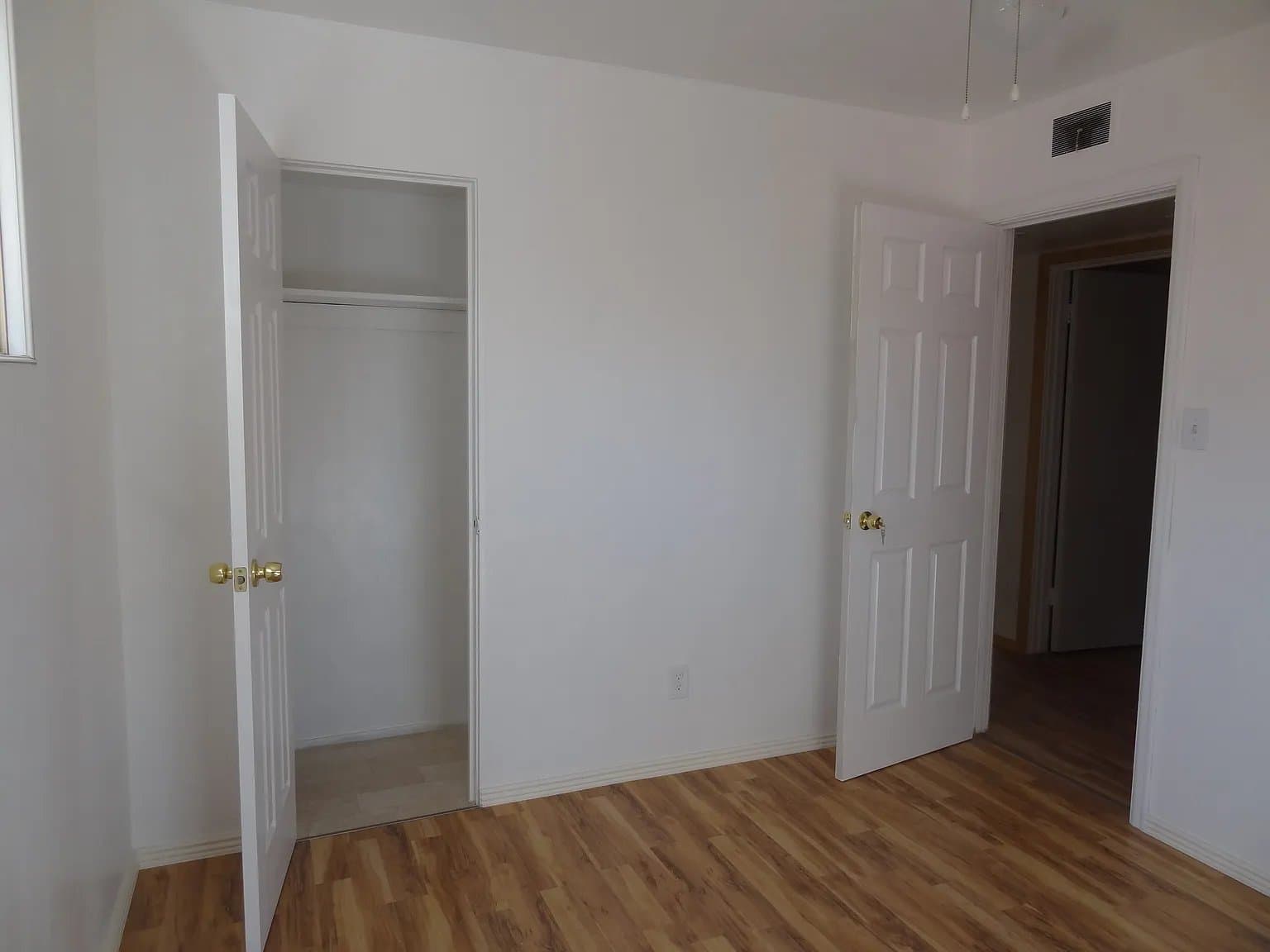 Denver House: 9230 Hoffman Way
