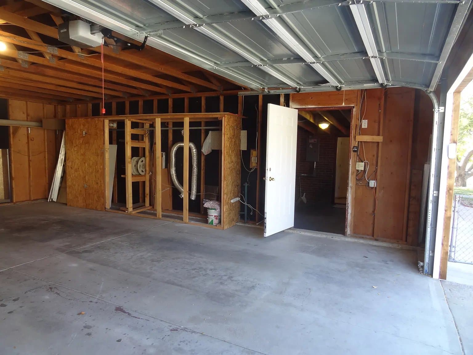 Denver House: 9230 Hoffman Way