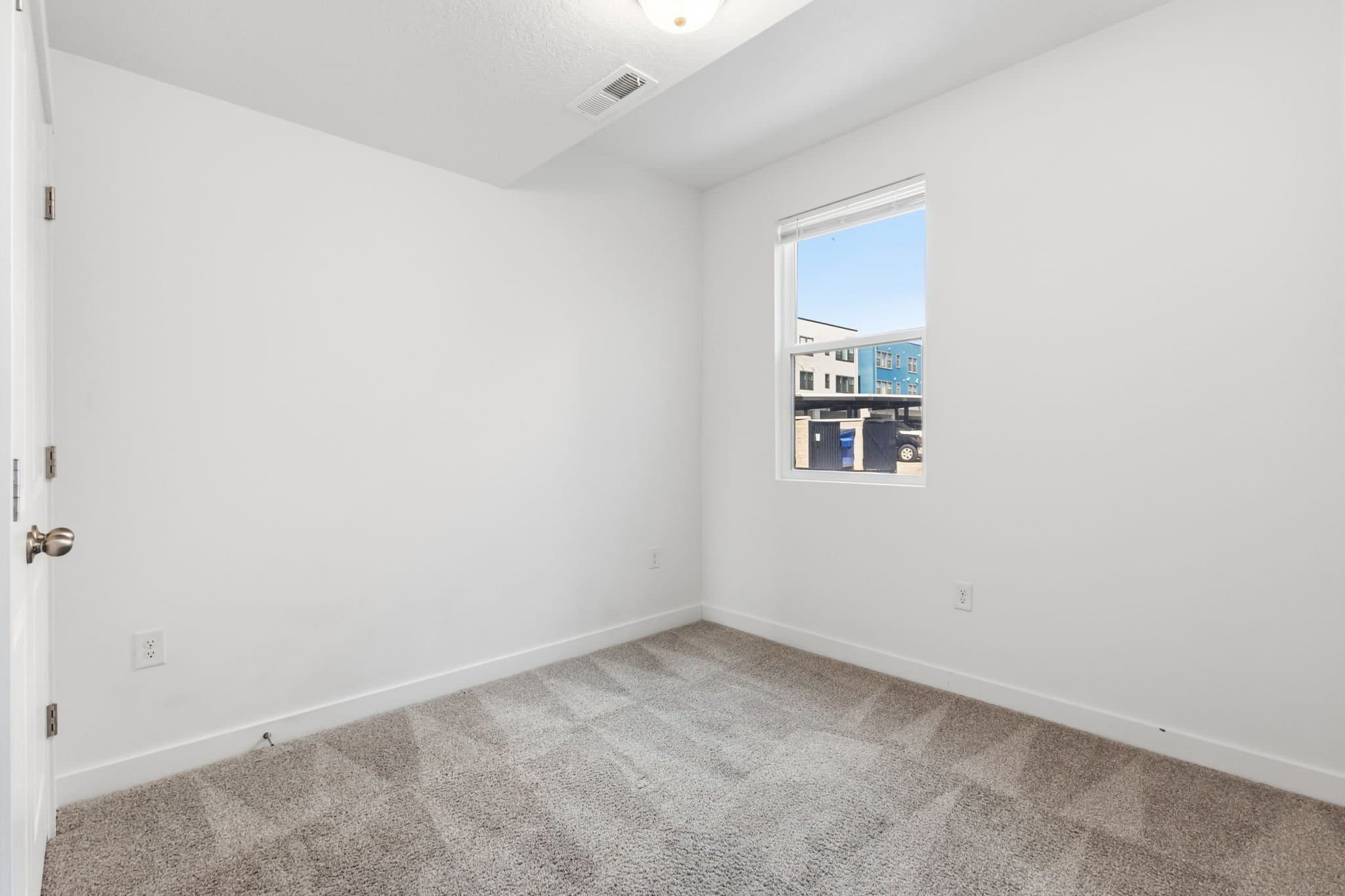 South Jordan Townhome: 5192 W Black Twig Dr