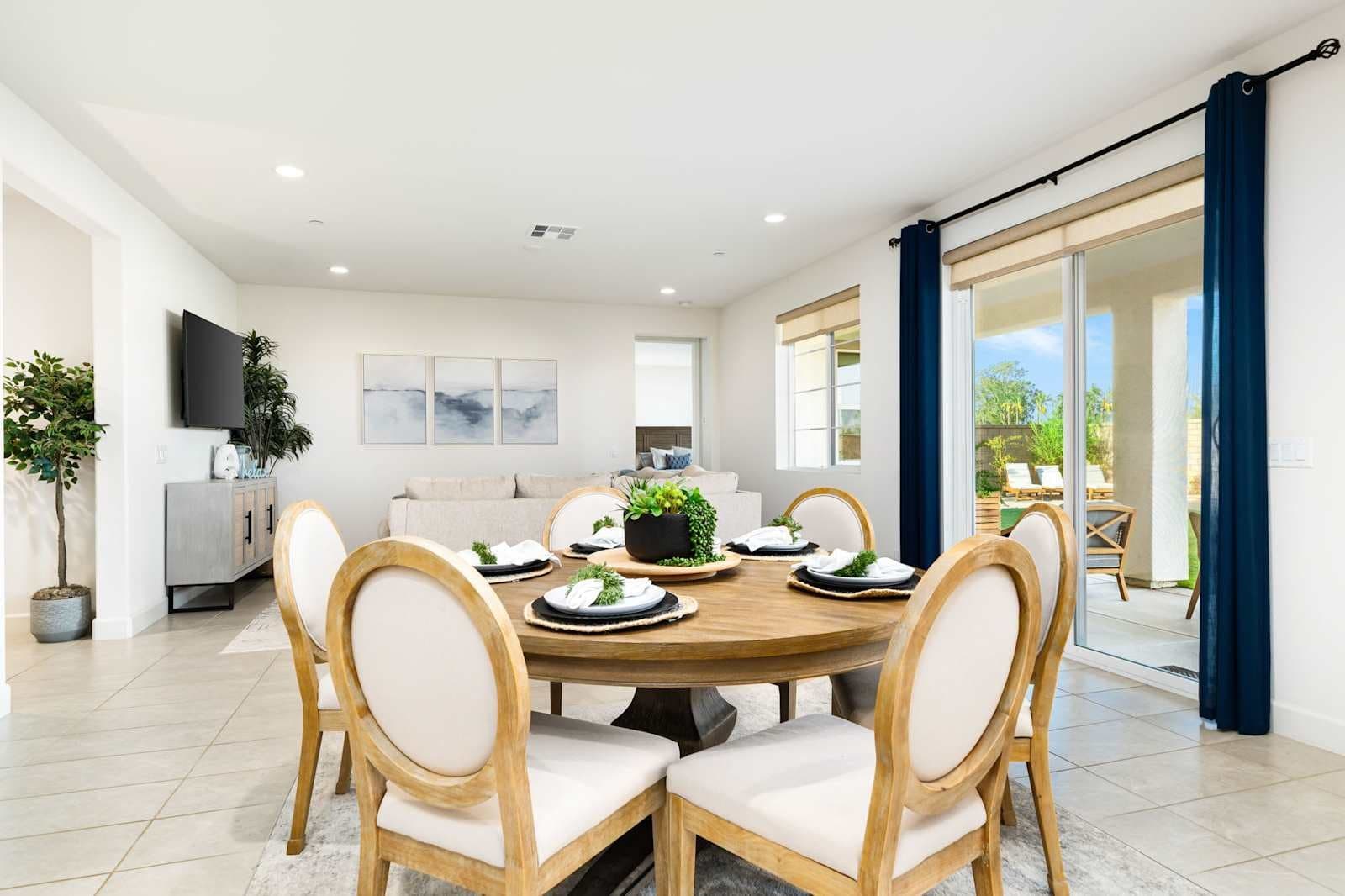 La Quinta House: 58132 Aragon Way