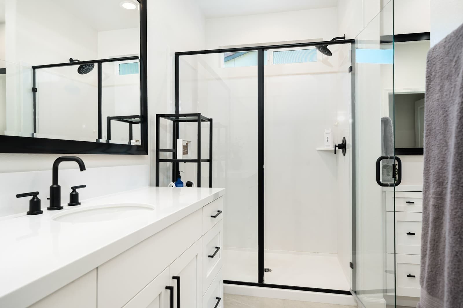 La Quinta House: 58132 Aragon Way