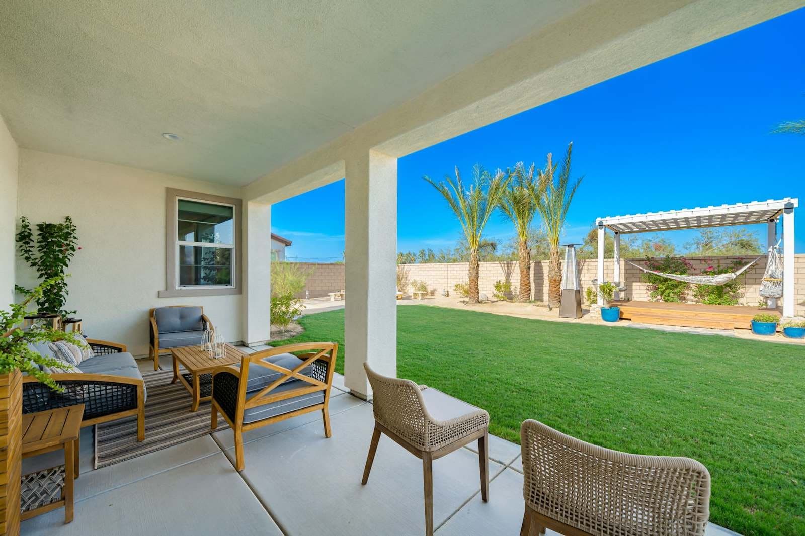 La Quinta House: 58132 Aragon Way