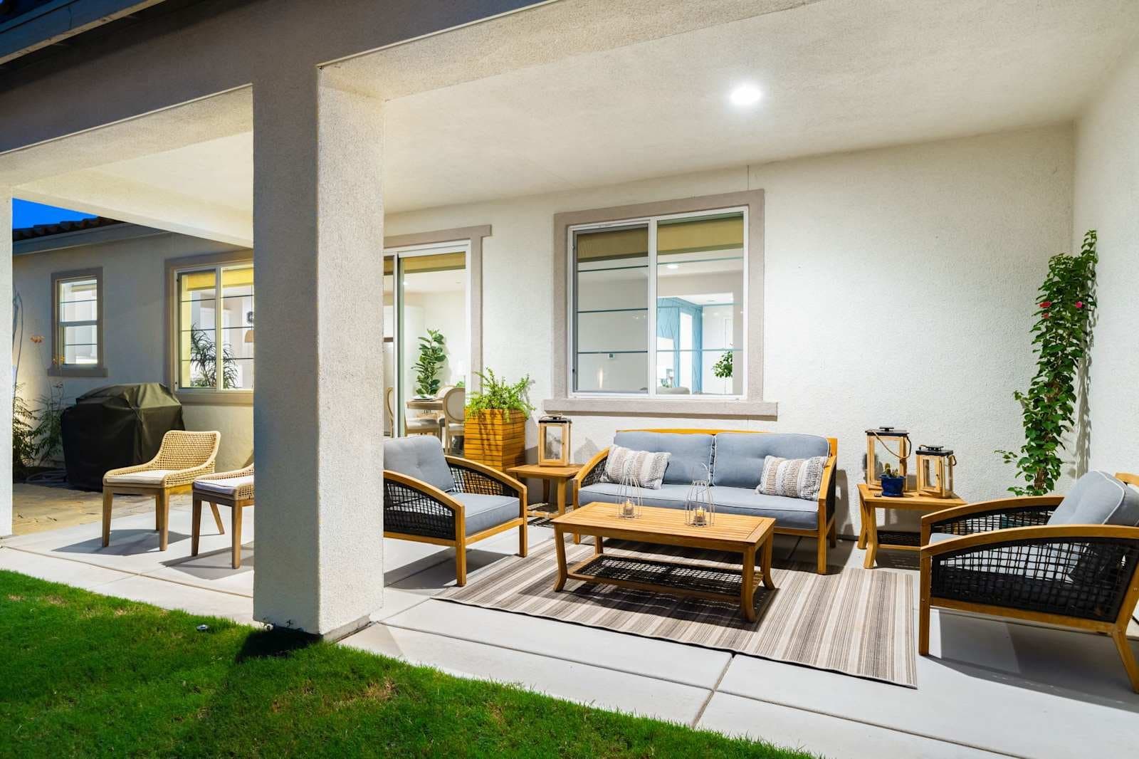La Quinta House: 58132 Aragon Way