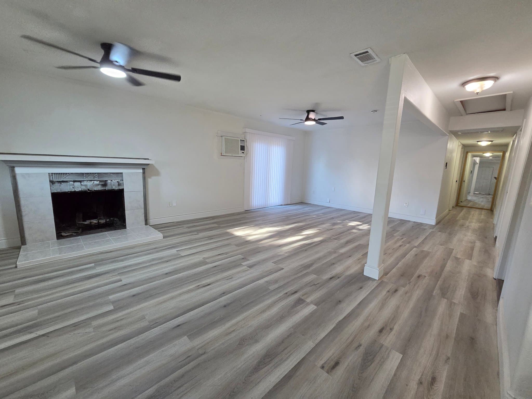 Sacramento House: 2594 American Ave.
