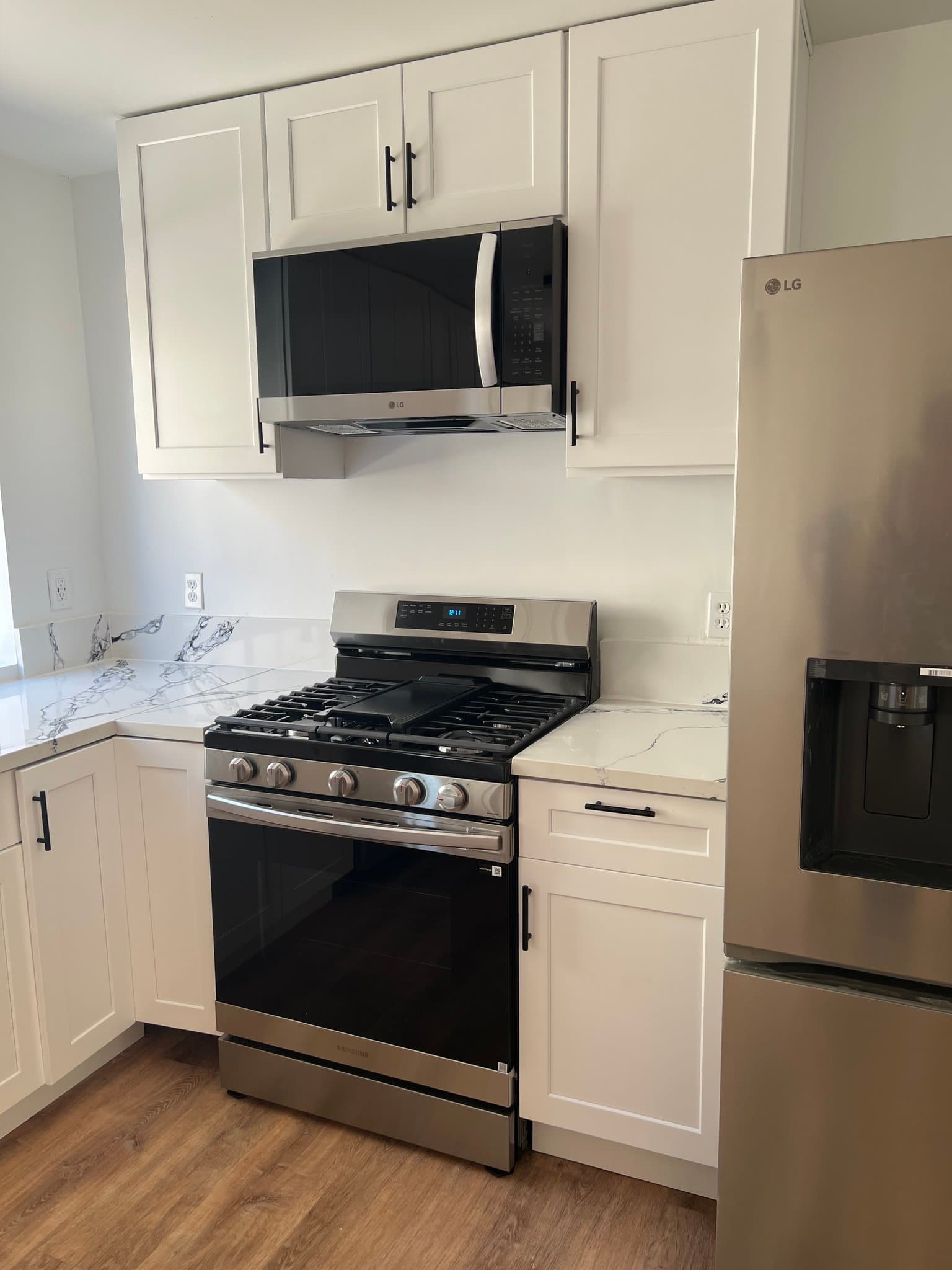 Los Angeles Condo: 1101 Laveta Terrace