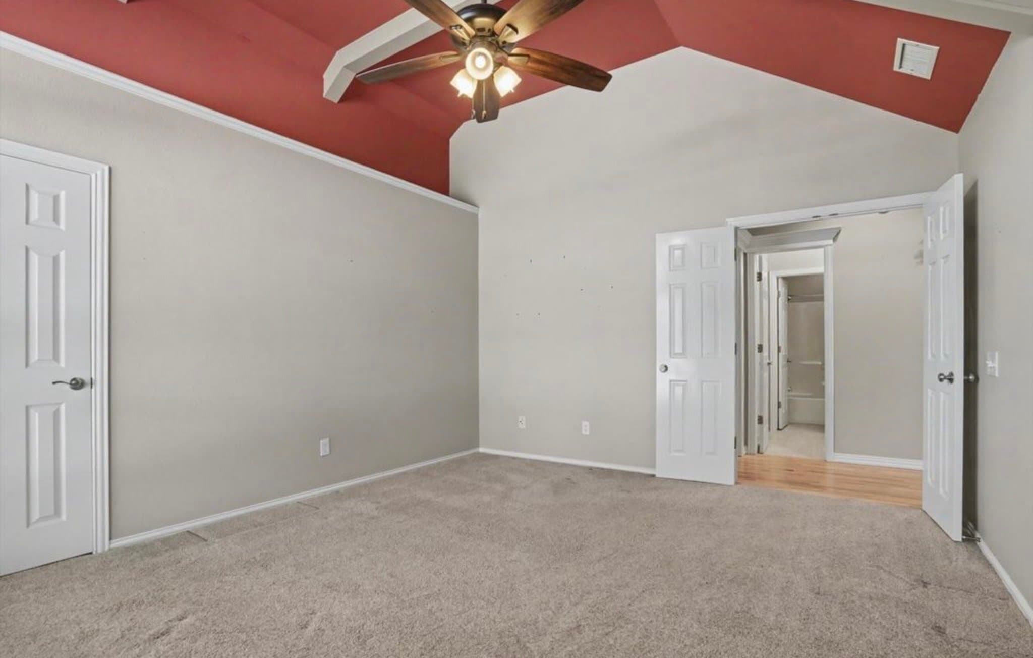 Broken Arrow House: 412 N Forest Ridge Blvd