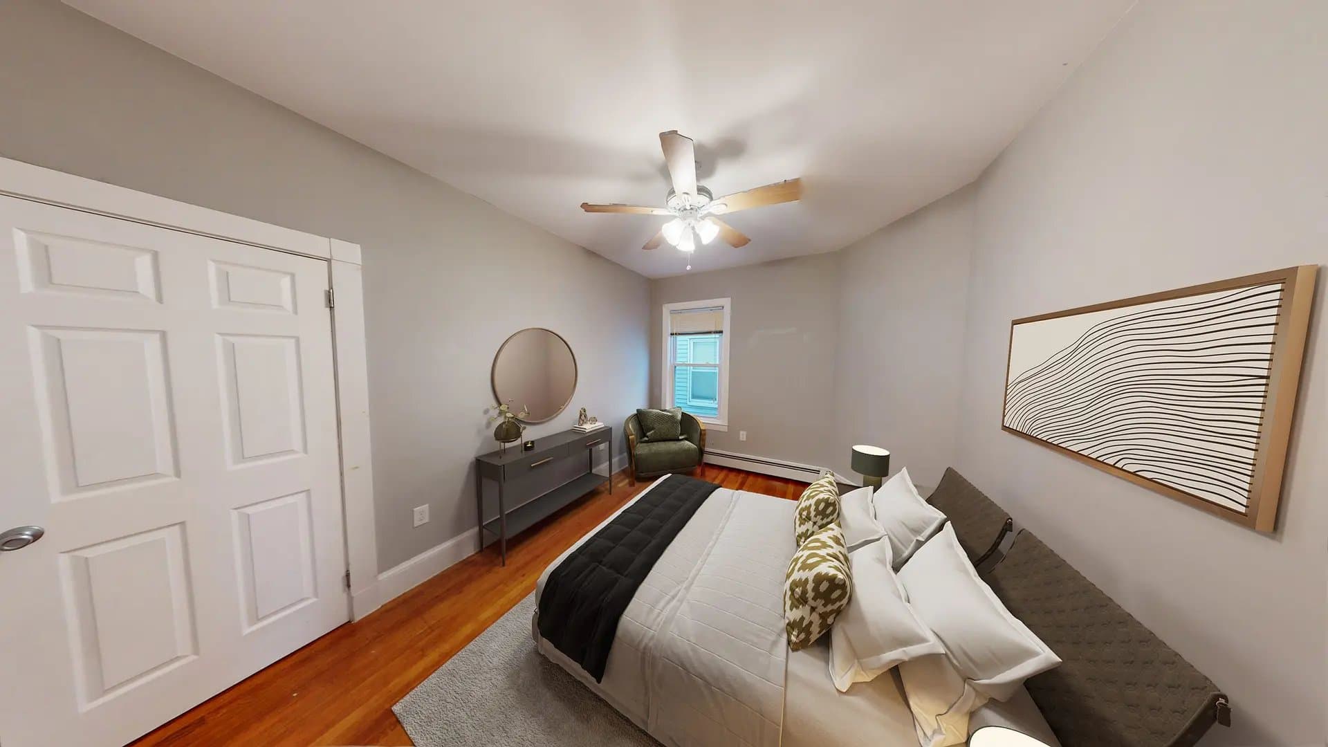 Somerville Apartment: 21 Rossmore St