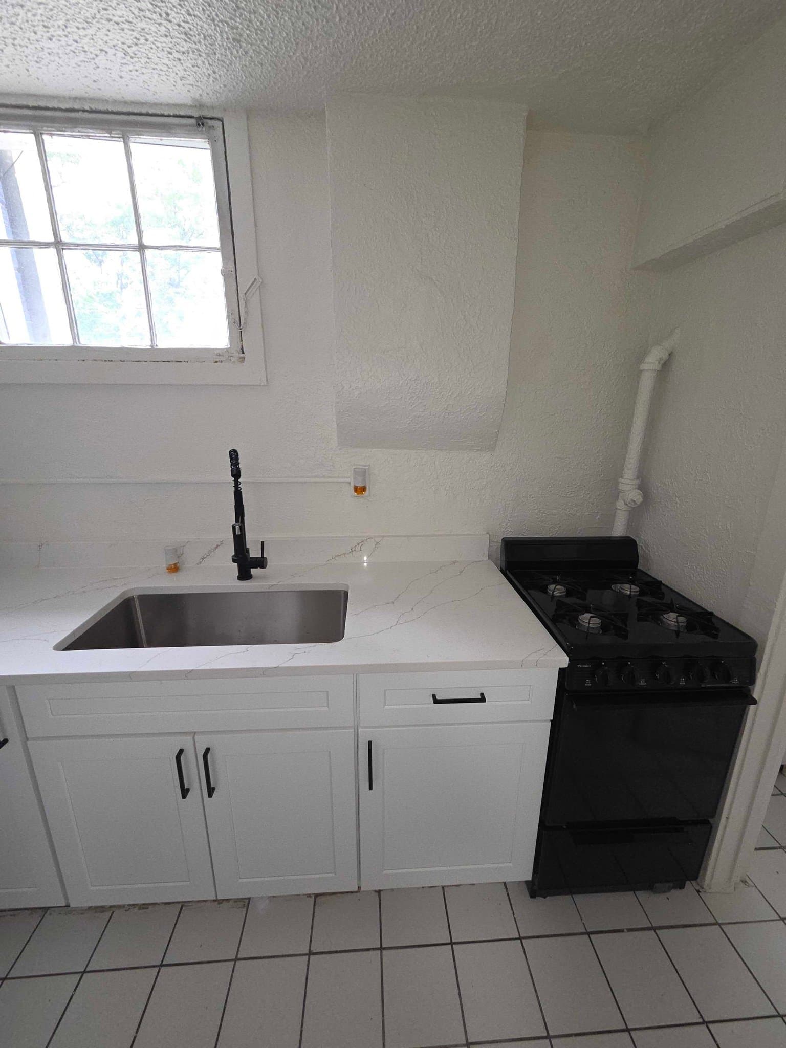 Salt Lake City Apartment: 828 E 100 S