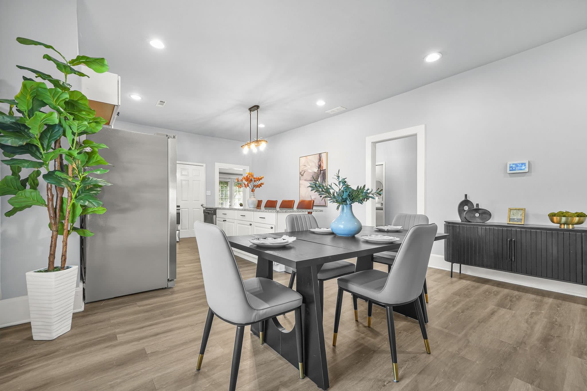 Atlanta House: 1363 Jonesboro Rd SE,