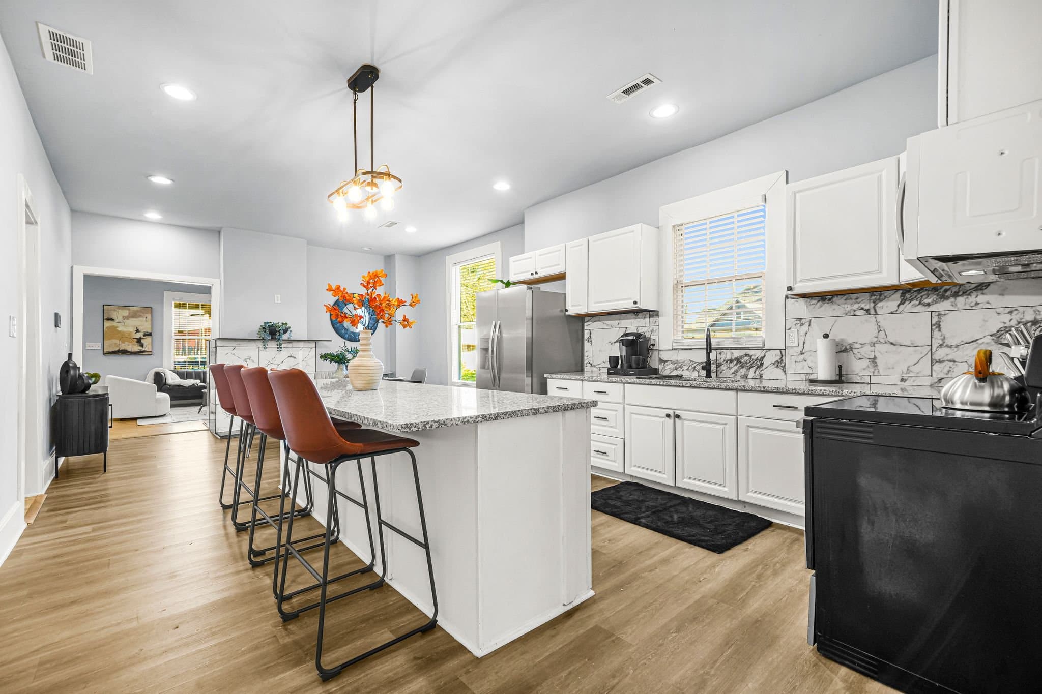 Atlanta House: 1363 Jonesboro Rd SE,